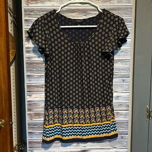 Ann Taylor Factory, xs, dark blue, green olive dots, flower, shapes.